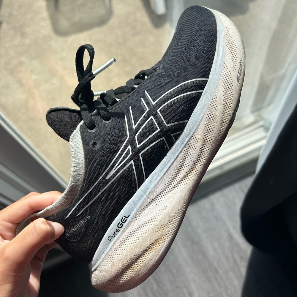 gel nimbus 25